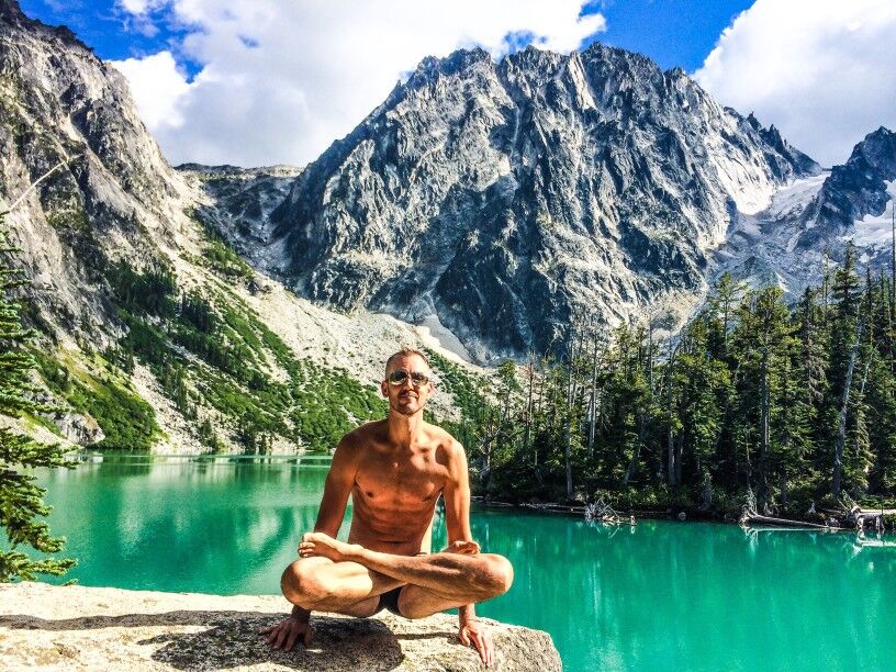 healthy ways to get over a breakup